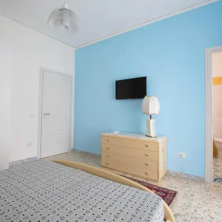 Vomero Cilea House With Balcony