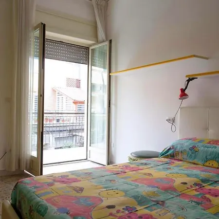 Vomero Cilea House With Balcony Naples