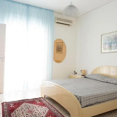 Apartment Vomero Cilea House With Balcony